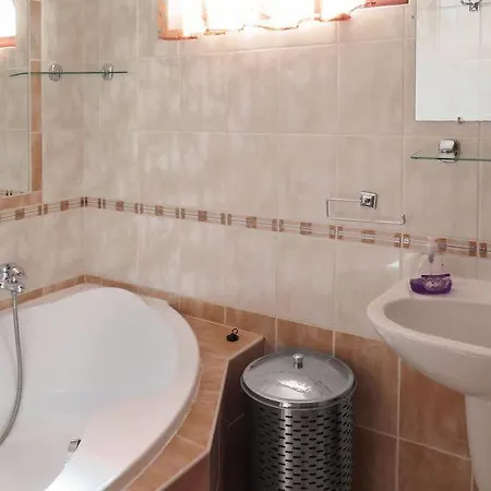 Tamás Ház Casa vacanze *